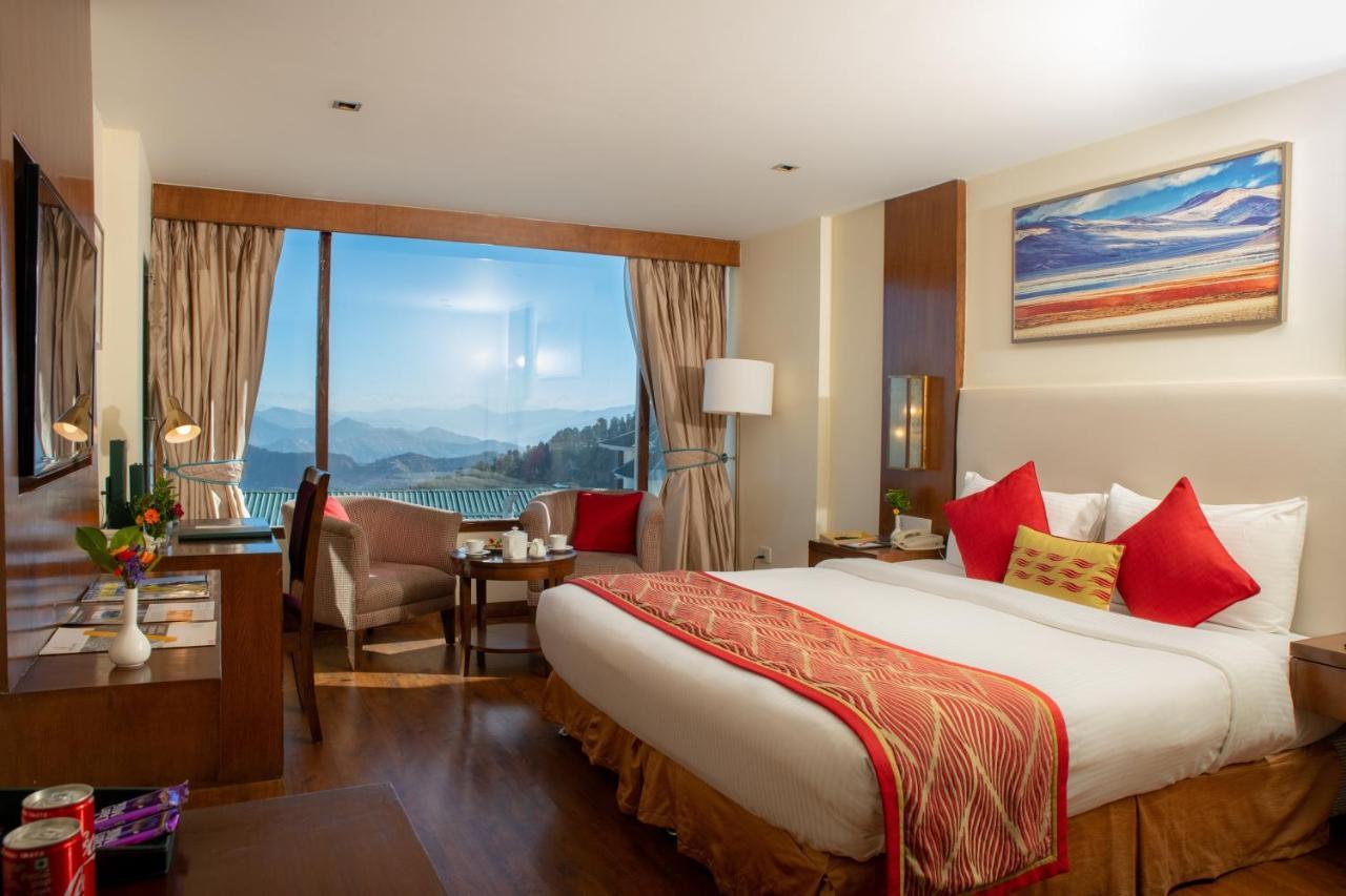 Royal Tulip Luxury Hotel, Kufri, Shimla Extérieur photo