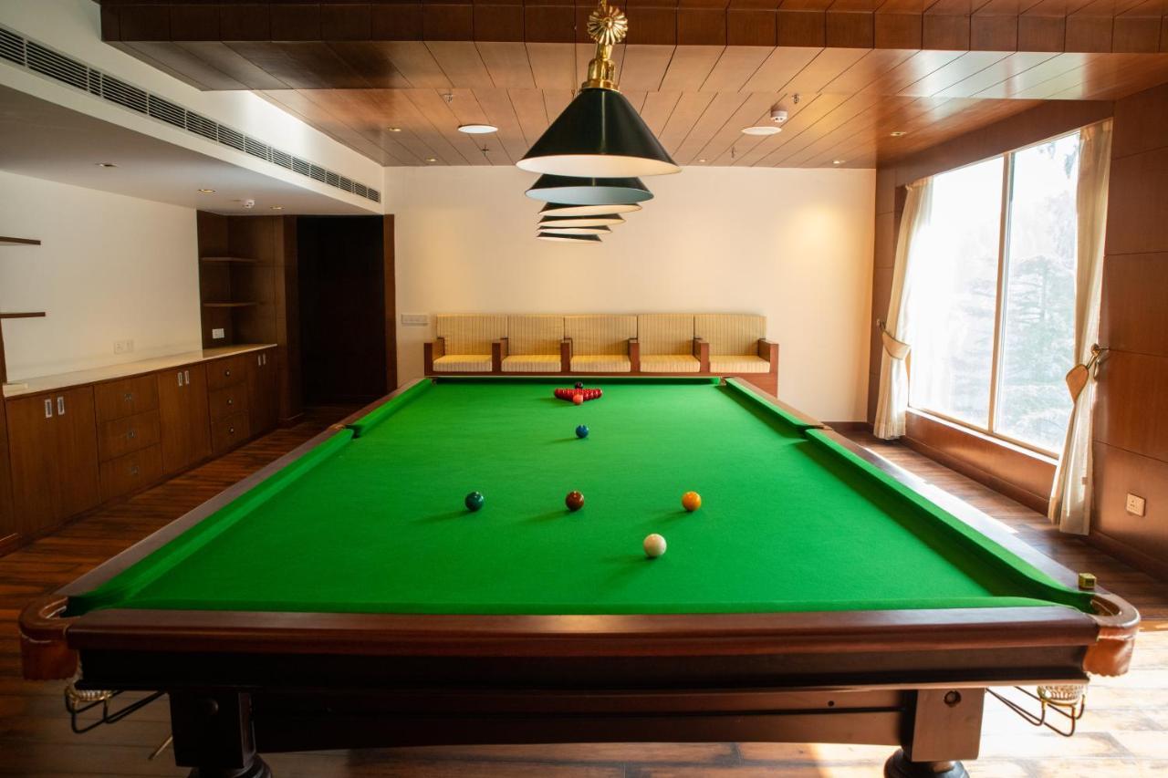Royal Tulip Luxury Hotel, Kufri, Shimla Extérieur photo
