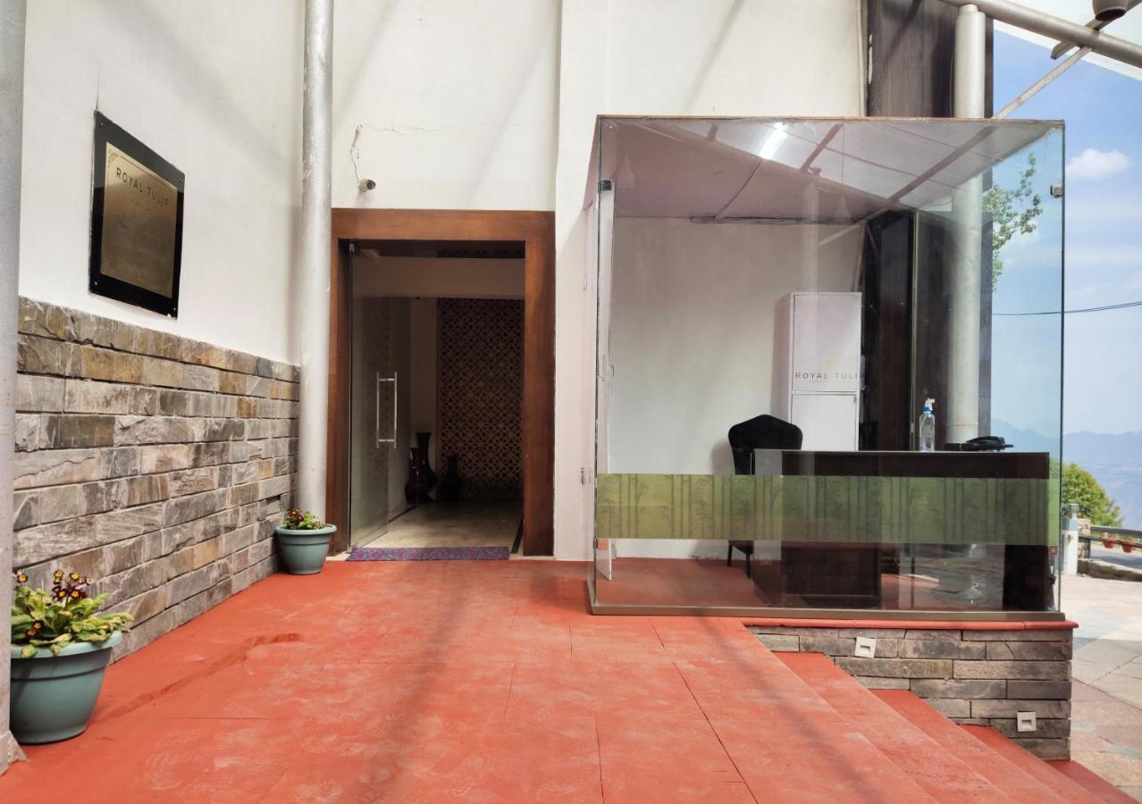 Royal Tulip Luxury Hotel, Kufri, Shimla Extérieur photo